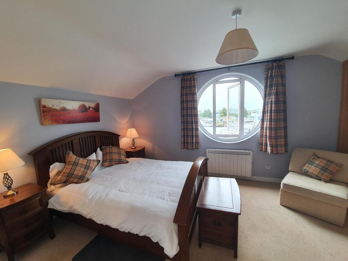Five Bedroom Waterfront House Carrick on Shannon Exterior foto